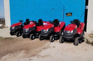 Δήμος Χαλκηδόνος: Ενισχύεται το τμήμα Καθαριότητας, Πρασίνου και Περιβάλλοντος με την αγορά νέων χλοοκοπτικών μηχανημάτων