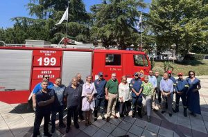 Ένα νέο πυροσβεστικό όχημα δώρισαν στον Εθελοντικό Πυροσβεστικό Σταθμό Κουφαλίων ο Δήμος Χαλκηδόνος και η γαλακτοβιομηχανία ΜΕΒΓΑΛ